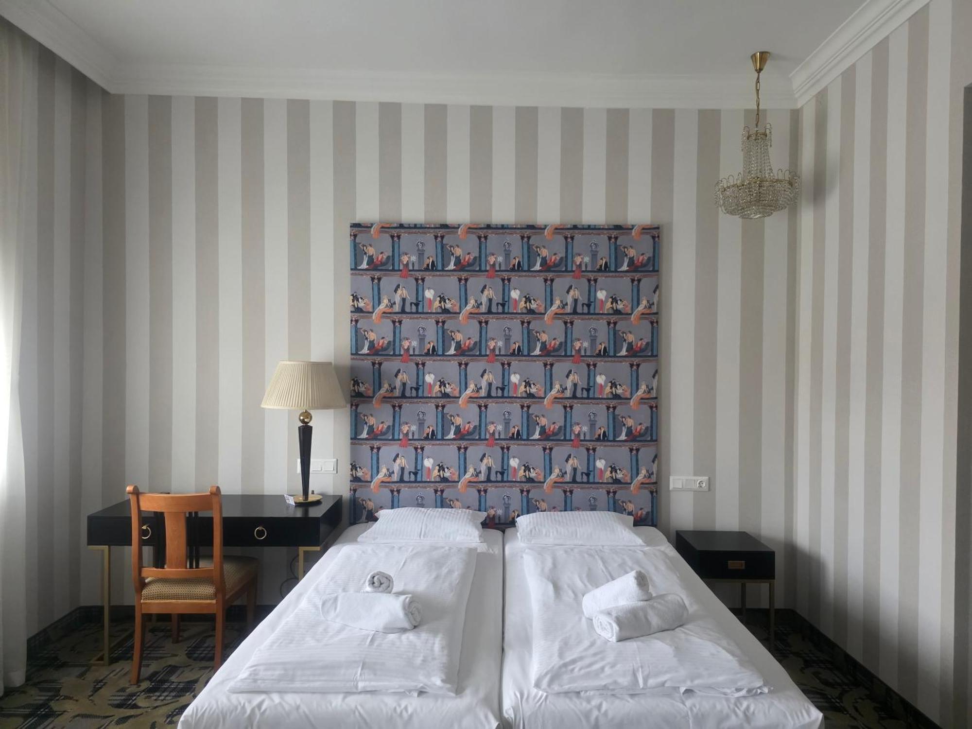 Hotel Pannonia 1893 Premium Sopron Zewnętrze zdjęcie
